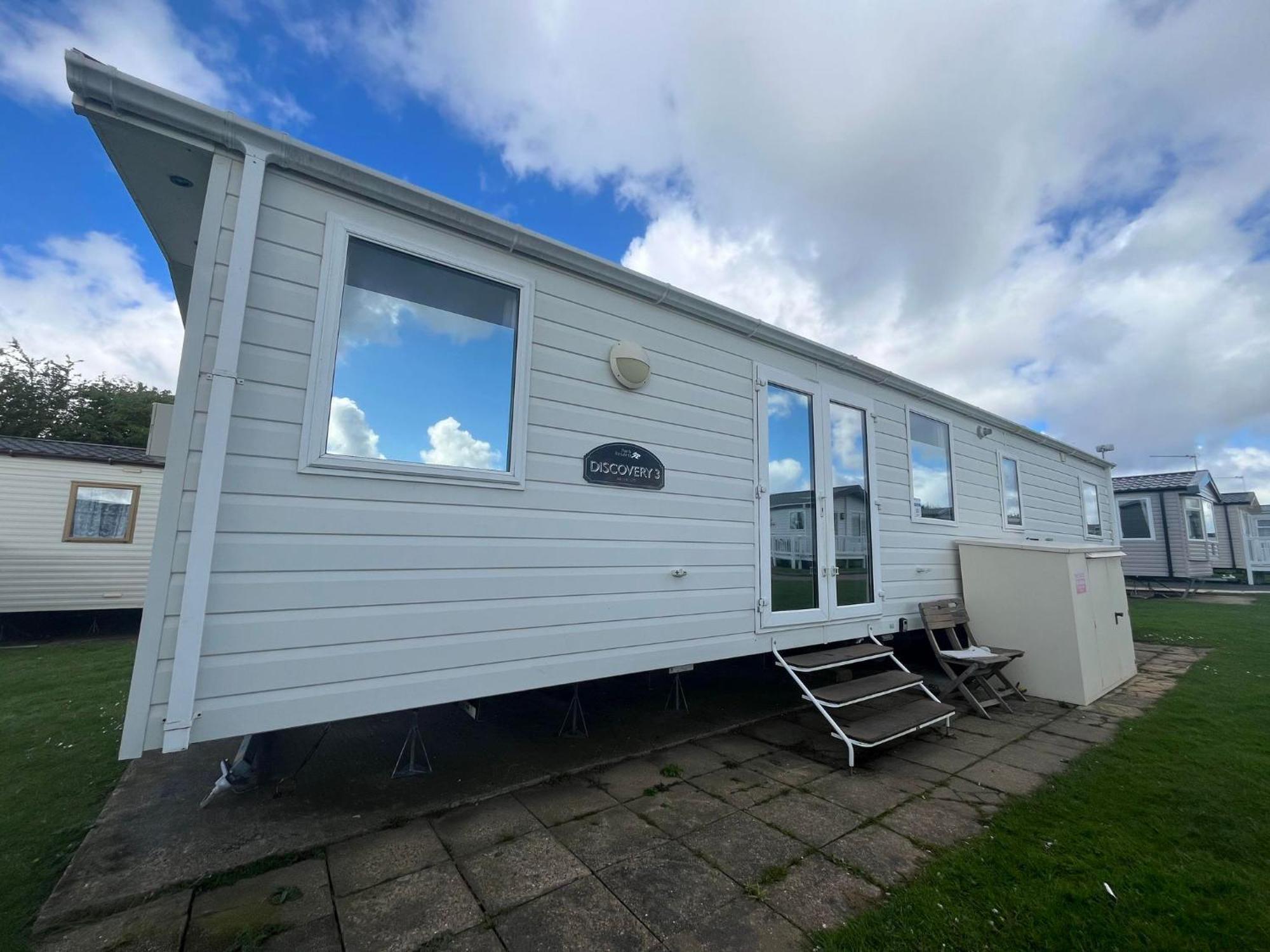 Kittiwake 10, - California Cliffs, Parkdean, Sleeps 6, Pet Friendly, Close To The Beach